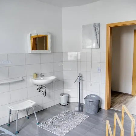 Apartman Unteres In Mit Grill Und Terrasse